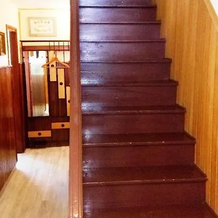 Semesterbostad House Klevini Dvori